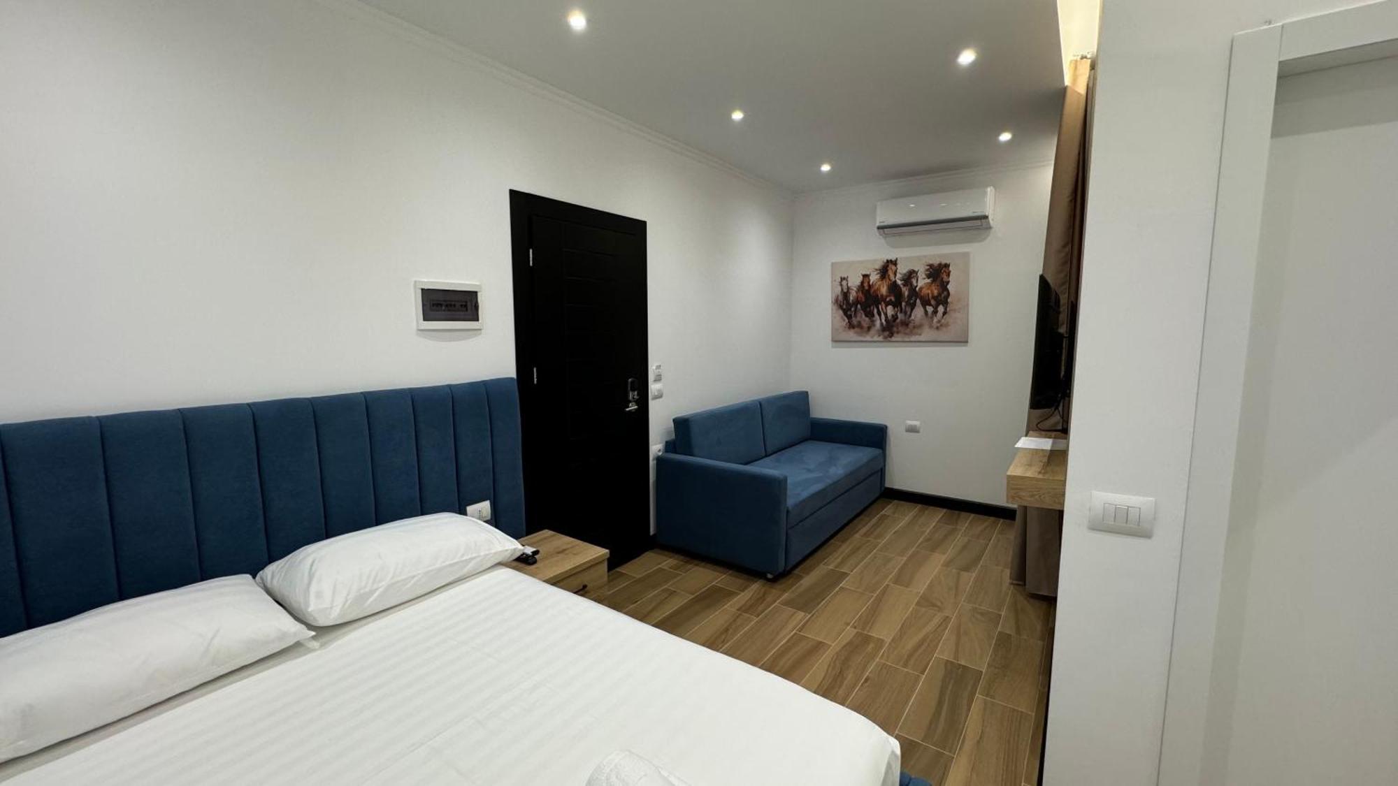 Hotel Bizant Пермети Экстерьер фото