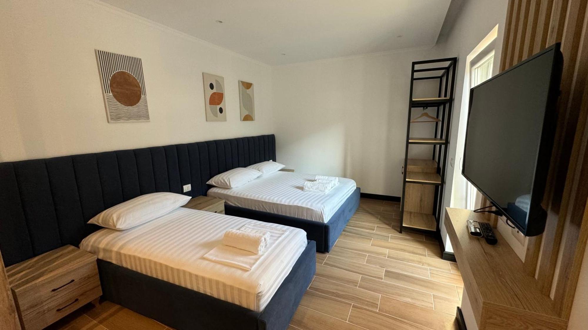Hotel Bizant Пермети Экстерьер фото
