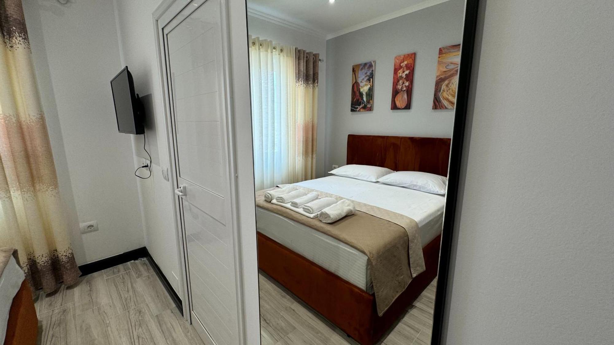 Hotel Bizant Пермети Экстерьер фото
