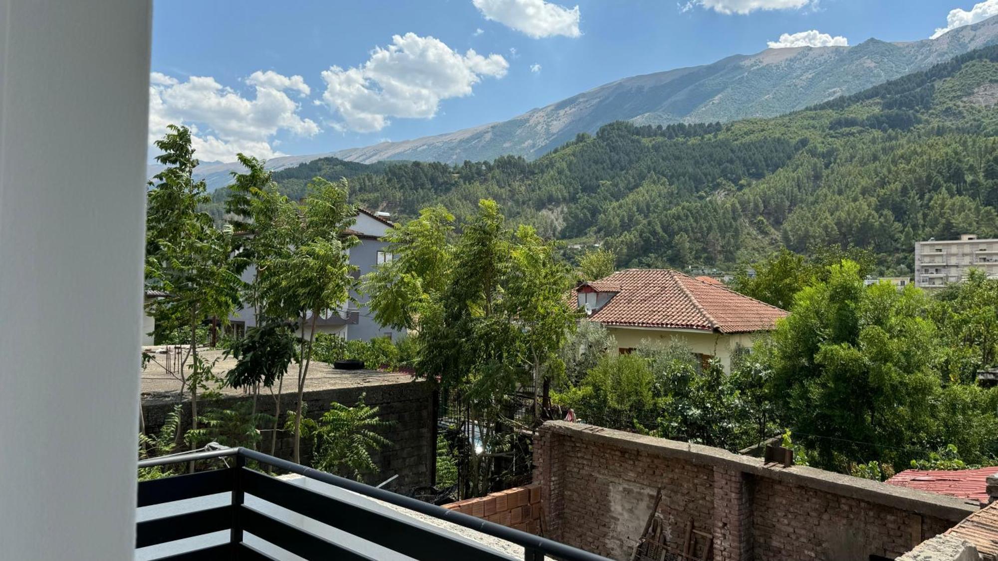 Hotel Bizant Пермети Экстерьер фото