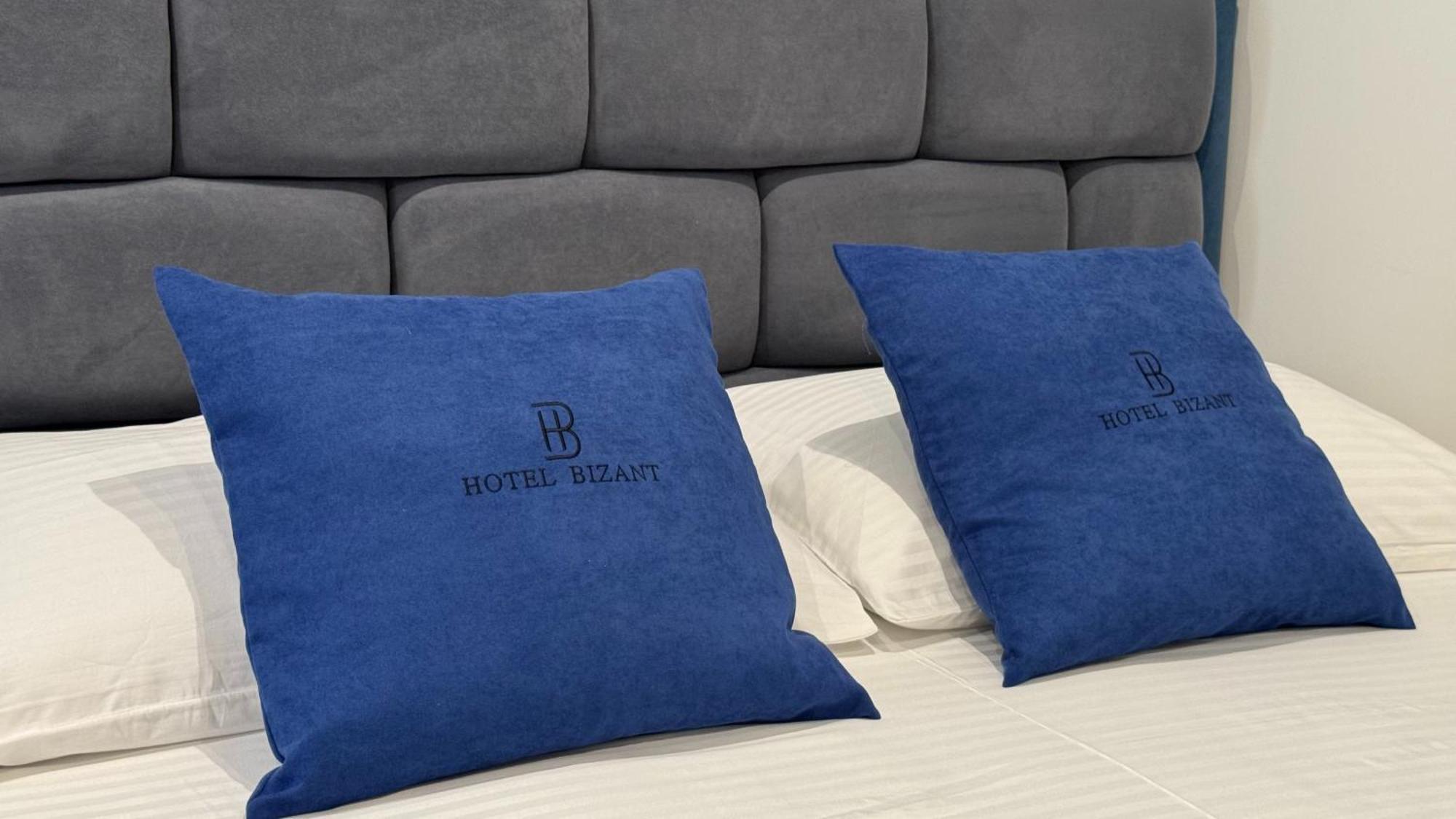 Hotel Bizant Пермети Экстерьер фото